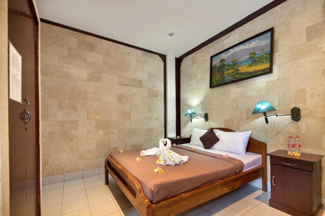 Hotel Lumbung Sari Legian Exteriör bild