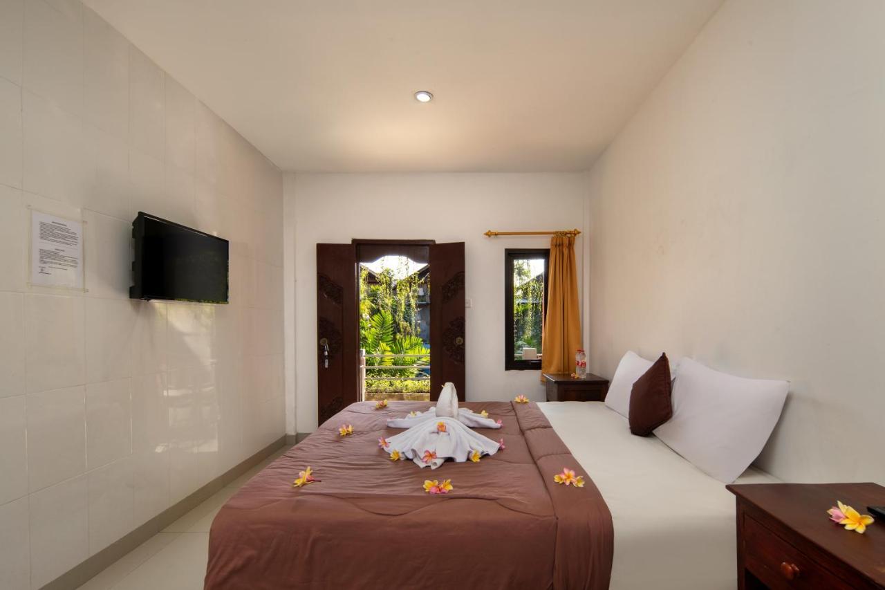 Hotel Lumbung Sari Legian Exteriör bild