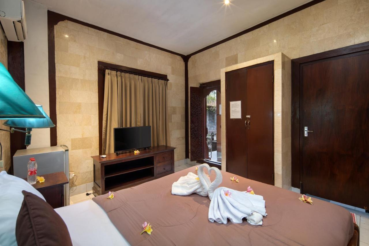 Hotel Lumbung Sari Legian Exteriör bild