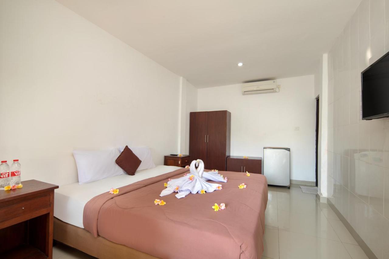 Hotel Lumbung Sari Legian Exteriör bild