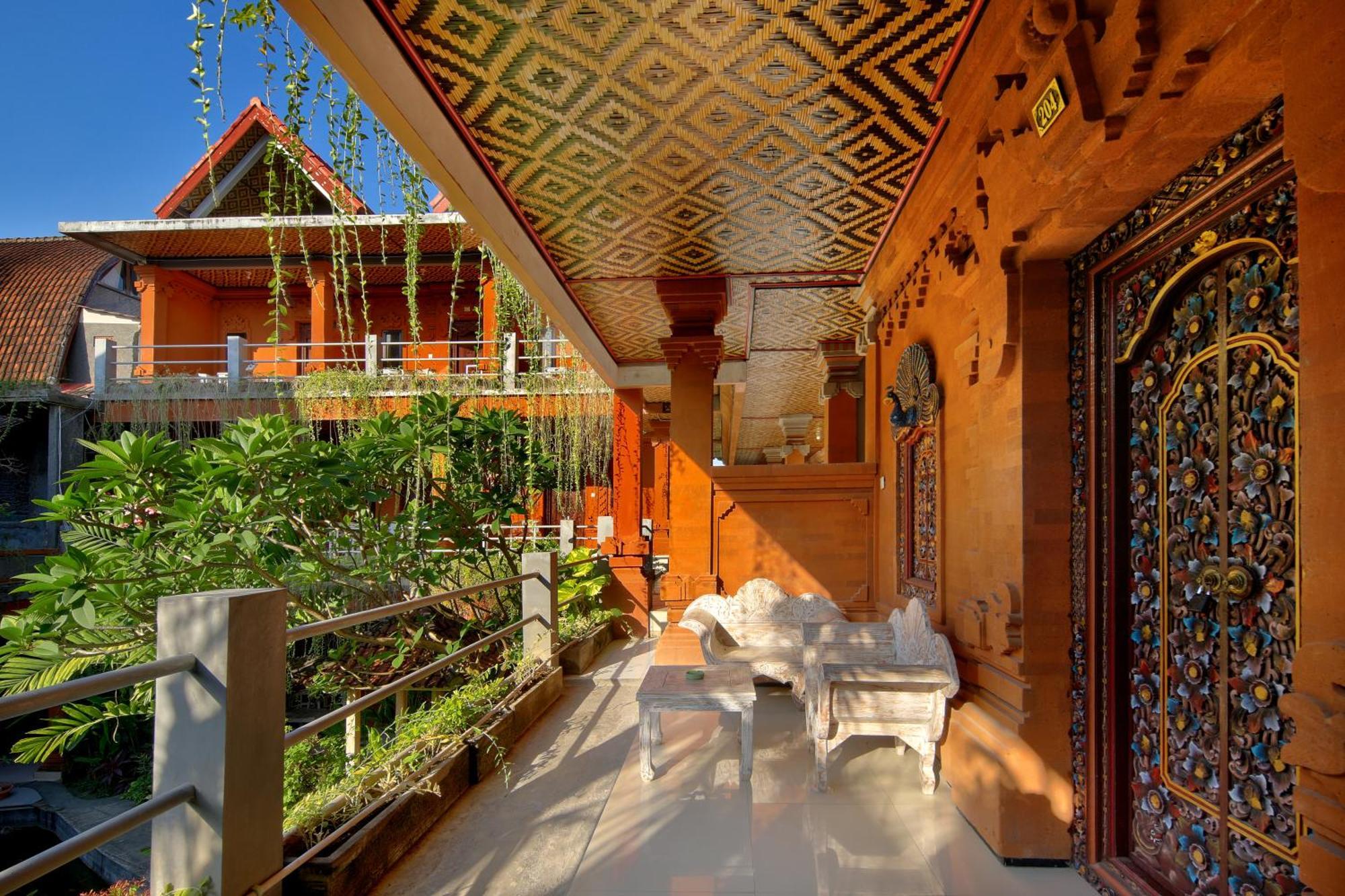 Hotel Lumbung Sari Legian Rum bild